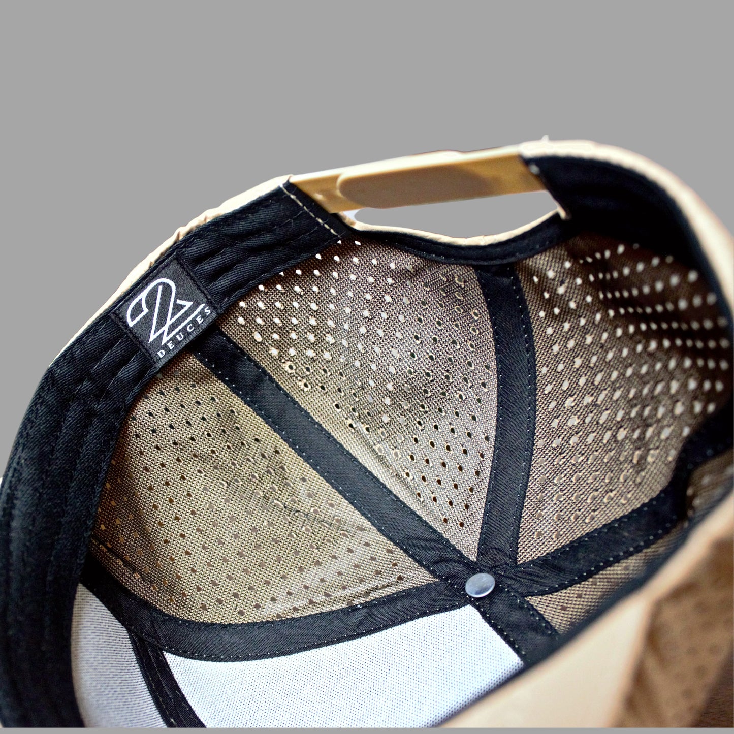 Deuces Logo Performance Hat (Camel)